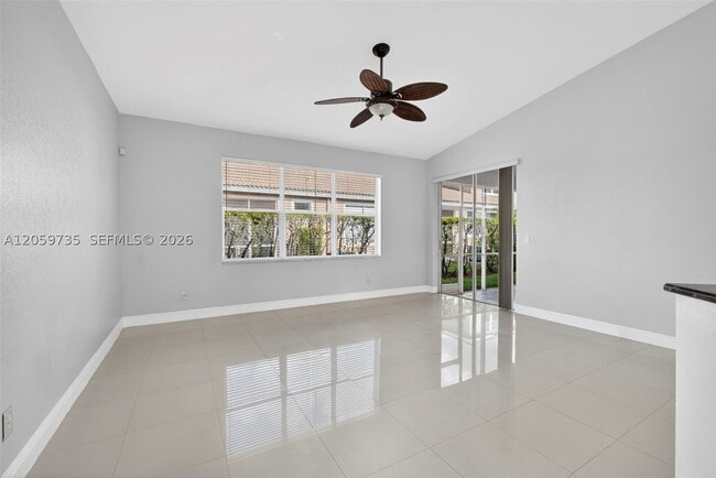 Building Photo - 2151 Umbrella Cay