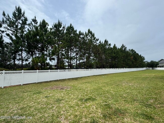 Building Photo - 670 Grover Ln