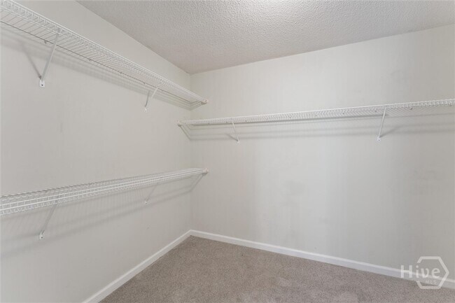 Building Photo - 161 Marshview Dr