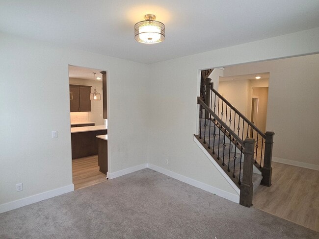 Building Photo - 4 bedroom Sussex home in Village Estates