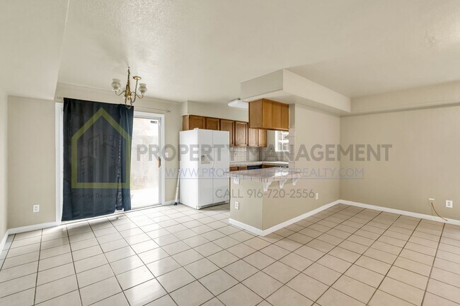 Building Photo - 3 bedroom 2 baths available in a gate community