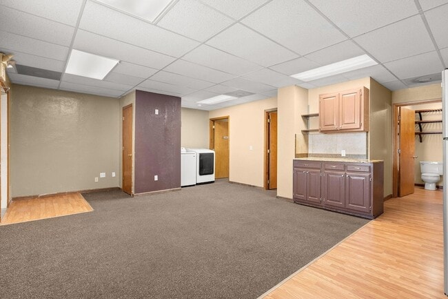 Building Photo - 1 Woodland Ave