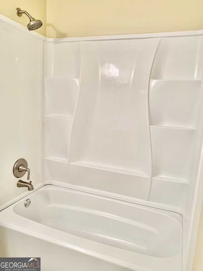 Building Photo - 322 Powder Springs St