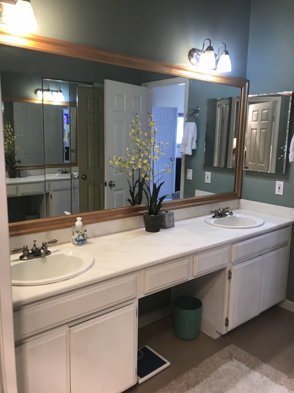 Master Bathroom - 1133 9th St