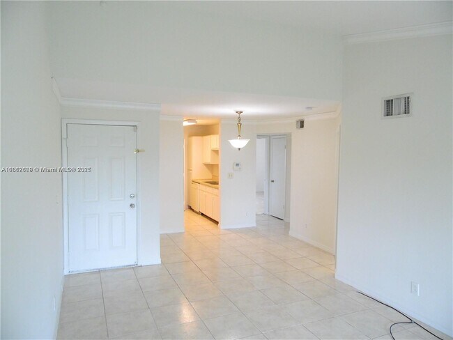 Primary Photo - 3987 NW 87th Ave