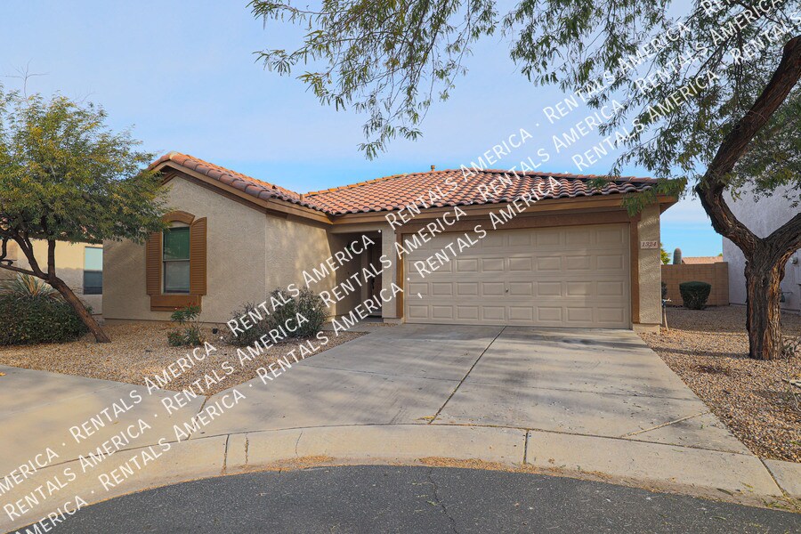 Building Photo - 1324 S Mosley Ct