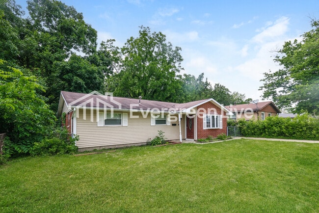 Building Photo - 1101 Rossiter Dr