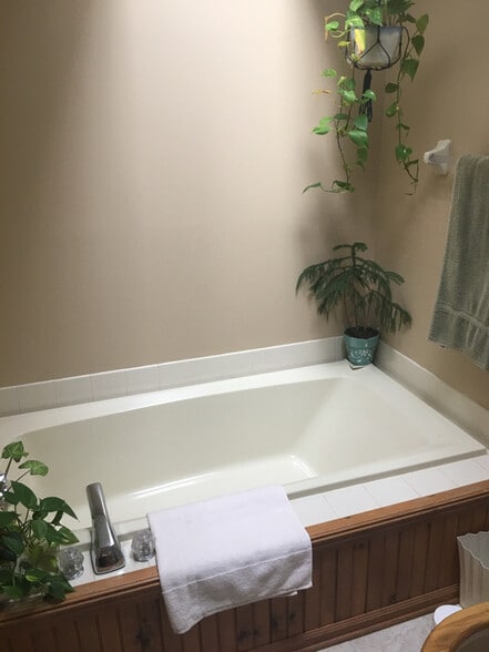 Building Photo - 19 Parkington Cir