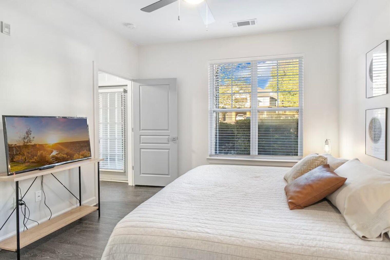 Building Photo - 2212 Brisbane Woods Way