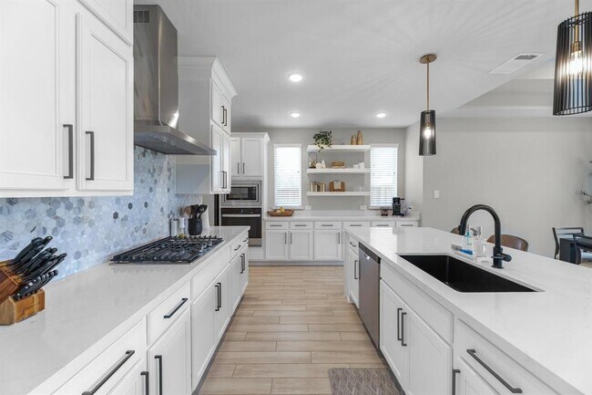 Building Photo - 27111 Velencia Mist Ct