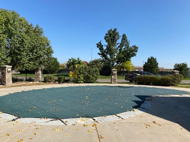 Building Photo - 10351 W Girton Dr