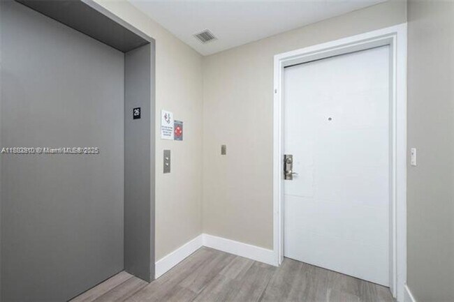 Building Photo - 16385 Biscayne Blvd