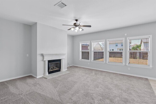 Building Photo - 2820 Mission Tejas Dr