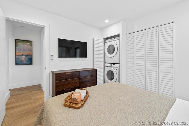 Building Photo - 1507 SW 32nd Ct