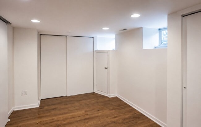 Building Photo - Spacious 2-Bedroom Apartment in Prime Fairmount Location | Pet Friendly