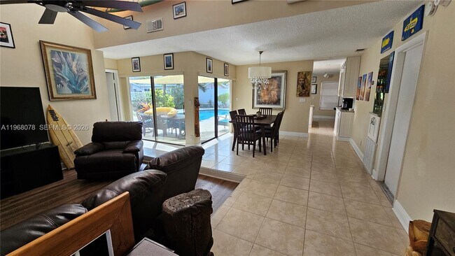 Building Photo - 6731 NW 26th Way