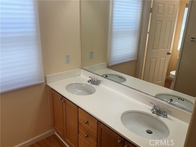 Building Photo - 5562 Horseshoe Way