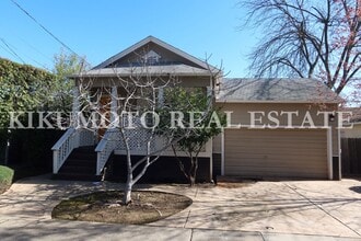 Building Photo - East Sacramento - 2 bedroom, 1 bath, 1 car garage