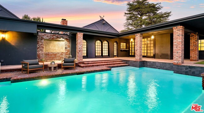 Building Photo - 4559 Morella Ave