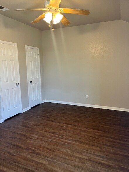 Master Bedroom - 2103 Agate Dr