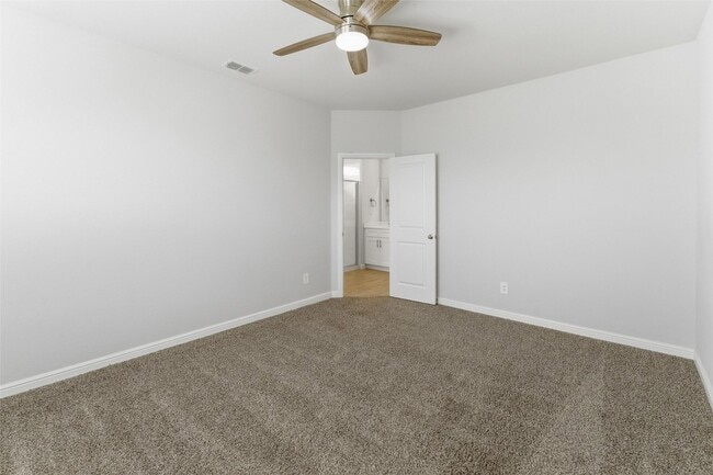 Building Photo - 9749 Serviceberry Ln