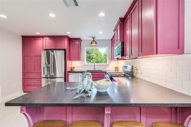 Building Photo - 9908 Willers Way