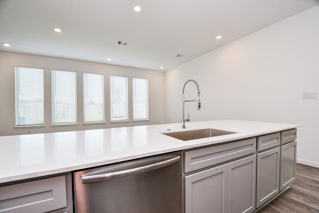 Building Photo - 21138 Castroville Way