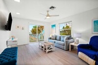 Building Photo - 336 Hernando St