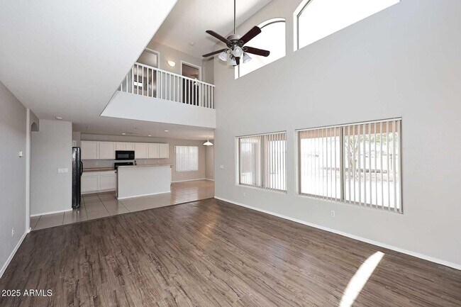Building Photo - 29237 N Yellow Bee Dr