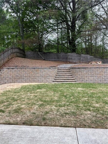 Building Photo - 501 Mullein Trace