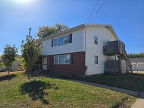 Building Photo - 4521 Rushmore Dr NE