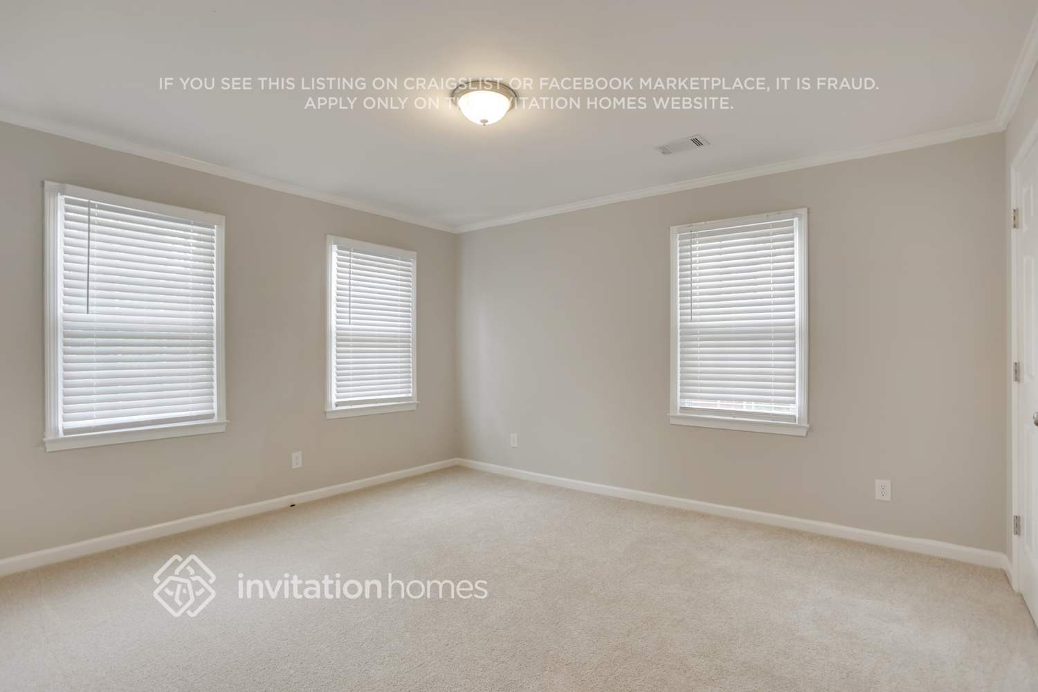 Building Photo - 993 Tall Pine Ct SW