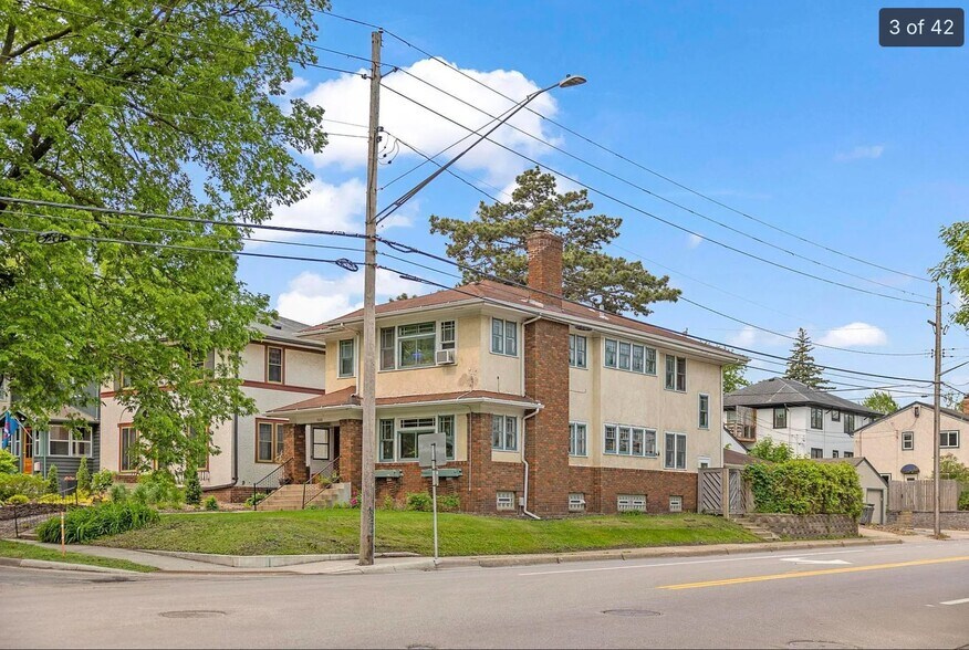 Building Photo - 5000 Newton Ave S