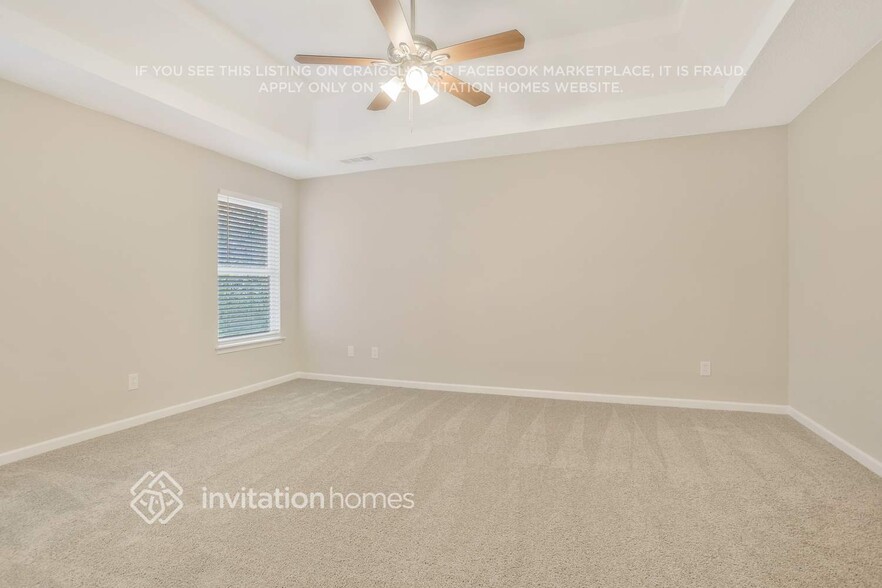 Building Photo - 2736 Live Oak Trail
