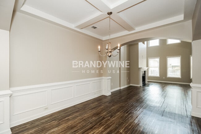 Building Photo - 7697 Battle Way