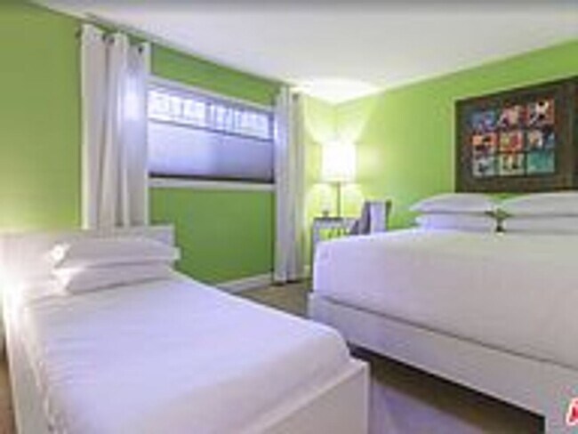 Building Photo - Galleon St