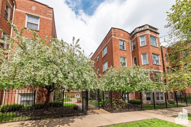 Building Photo - 1622 W Columbia Ave