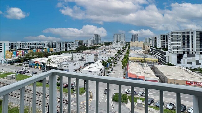 Building Photo - 140 S Dixie Hwy