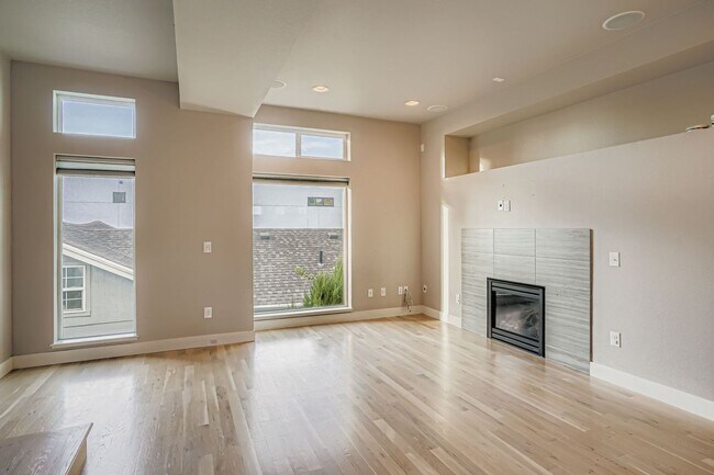 Building Photo - Views for Days! Rooftop Retreat Near Sloan...