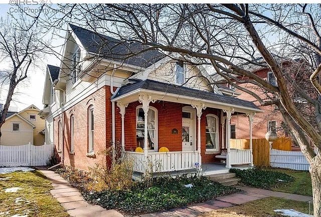 Building Photo - 1618 Spruce St