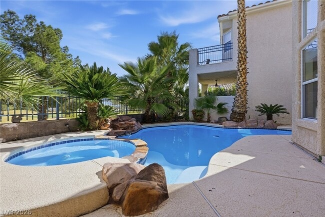 Building Photo - 9236 Eagle Ridge Dr