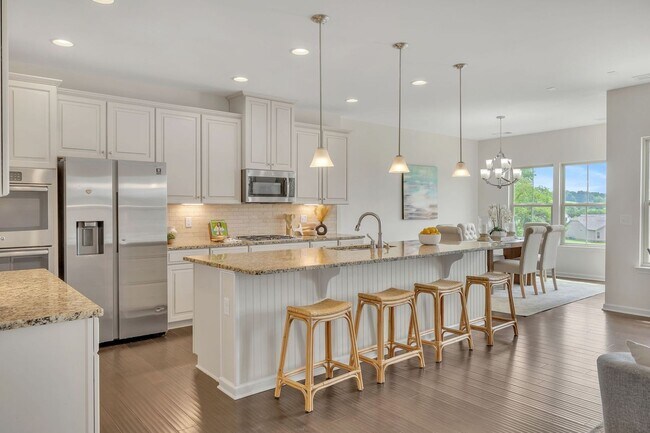 Building Photo - Rental Home available in the Falls Grove Community!