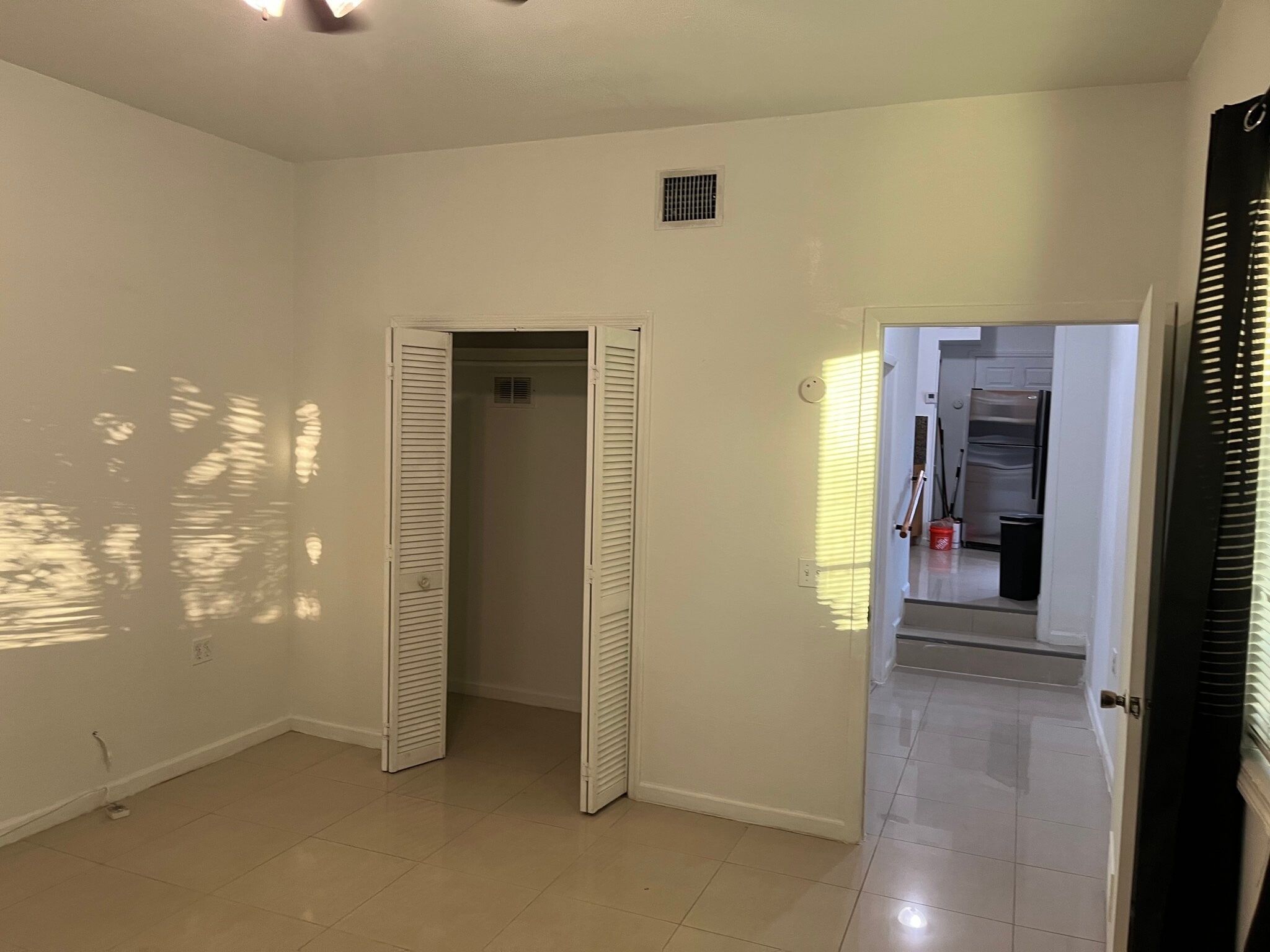 Building Photo - 360 NW 58th Ave