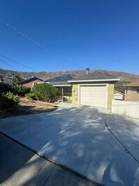 Building Photo - Spacious 3BR/2BA home in South San Francisco