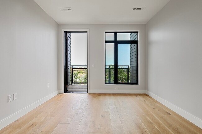 Building Photo - 191 Washington St