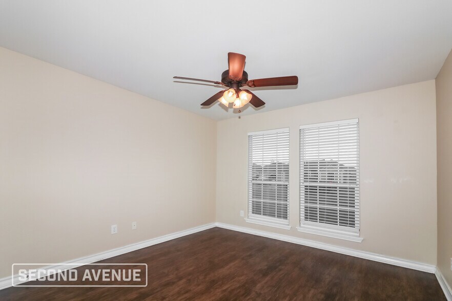 Building Photo - 3622 Garnet Ct