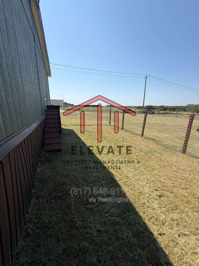Building Photo - 206 Scarlett Rd