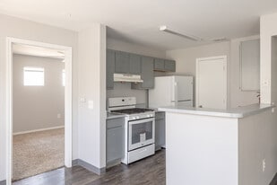 Interior Photo - La Estancia Apartments