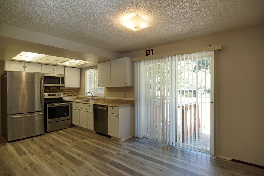 Building Photo - 6508 185th Ave E