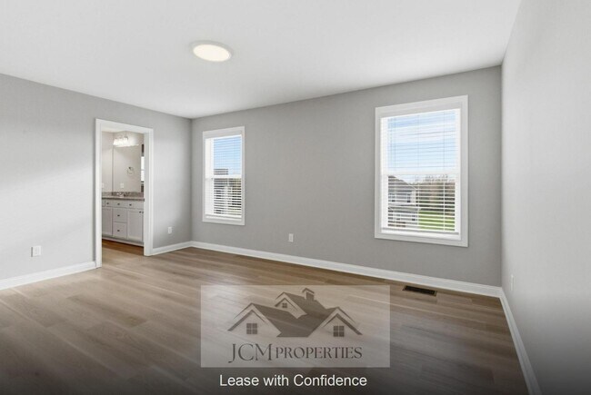 Building Photo - 113 Lambert Fld